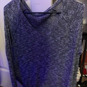American Eagle Long Sleeve
